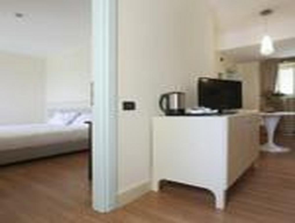 Hotel Del Golfo Finale Ligure Zimmer foto